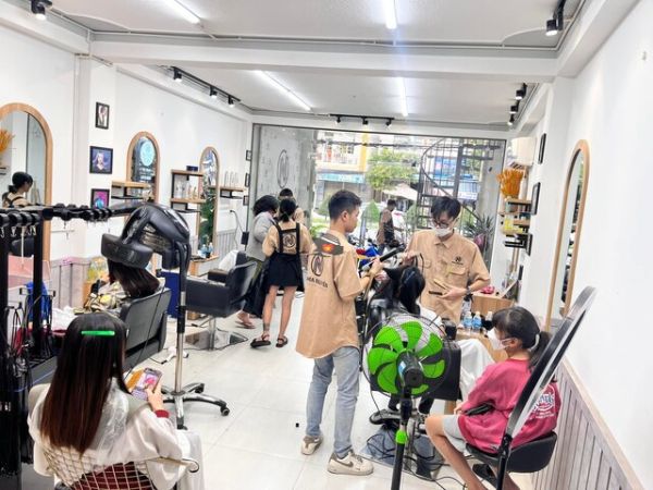 Best Hair Salon In Nha Trang